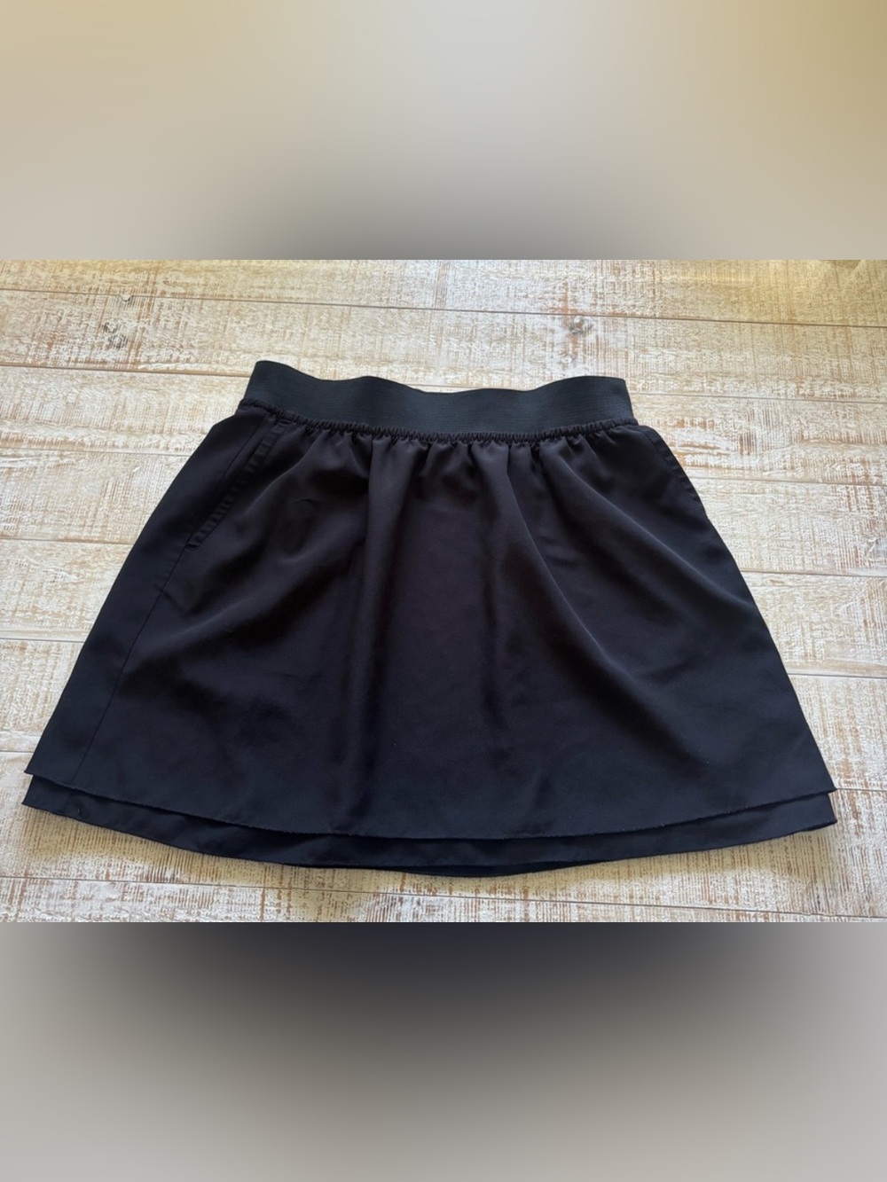 LOFT Black Elastic-Waist Mini Skirt